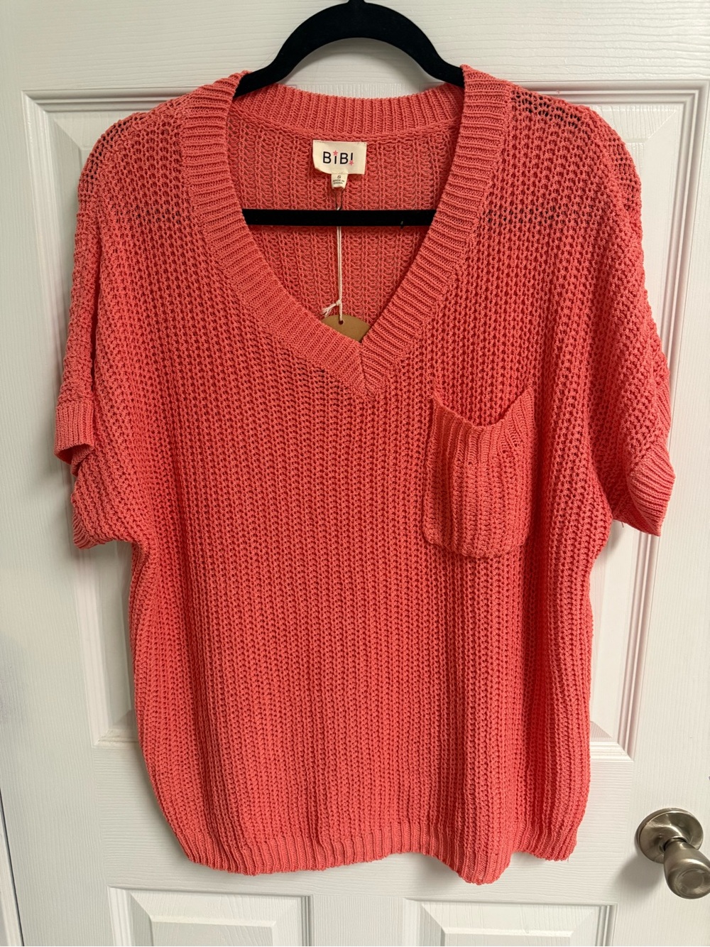 BiBi Coral Knit V-Neck Pocket Top